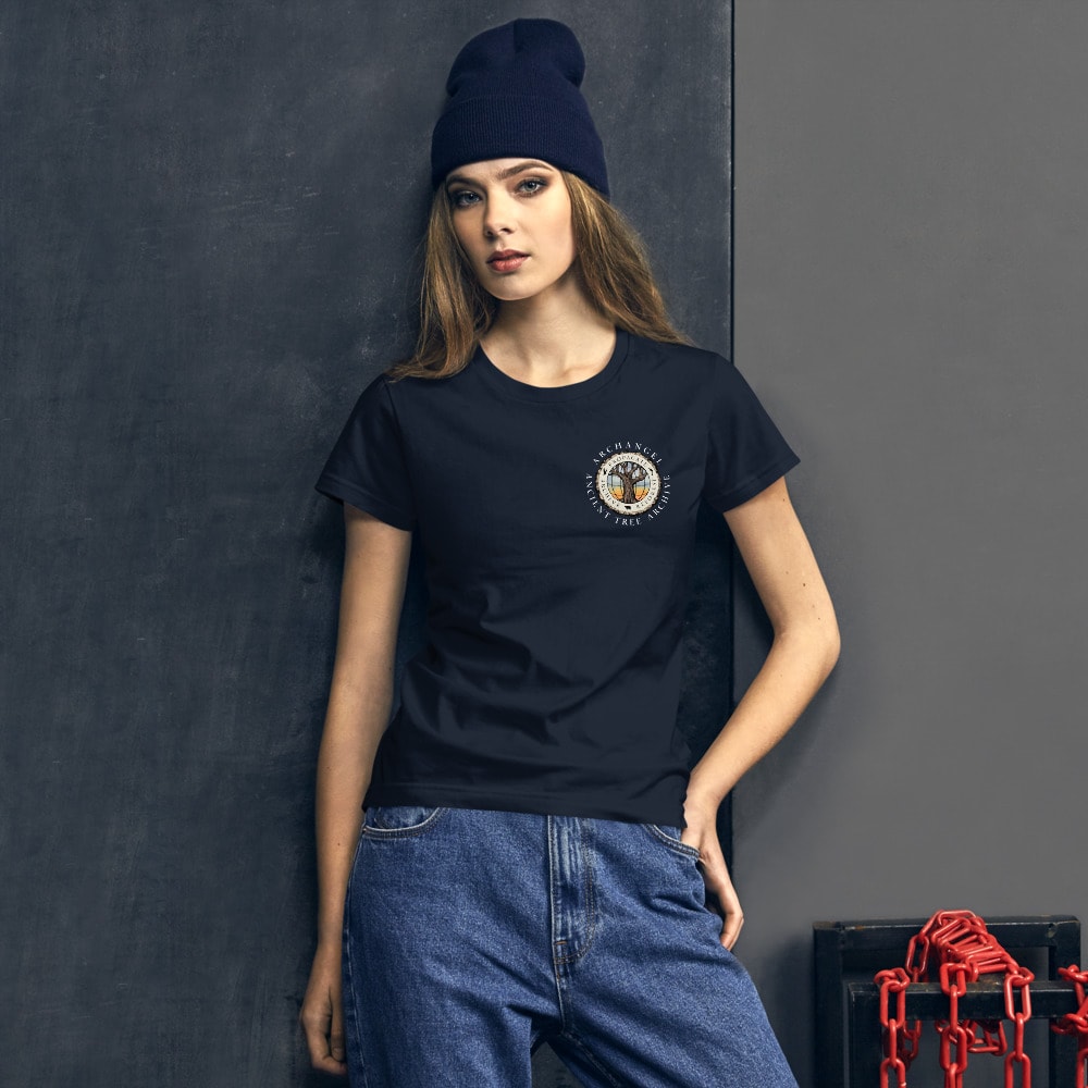 Women’s Small Logo Tee Women’s Small Logo Tee